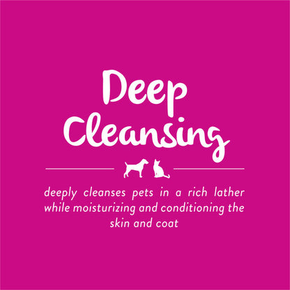 TropiClean Berry and Coconut Deep Cleansing Shampoo - шампоан за кучета и котки 355ml
