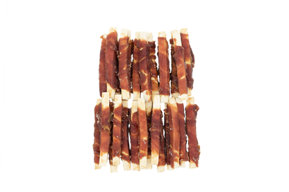 Uniq Pets Dog Snacks Meaty Duck Wraps Pollock Strips лакомства за кучета с патица и сайда, 500 г